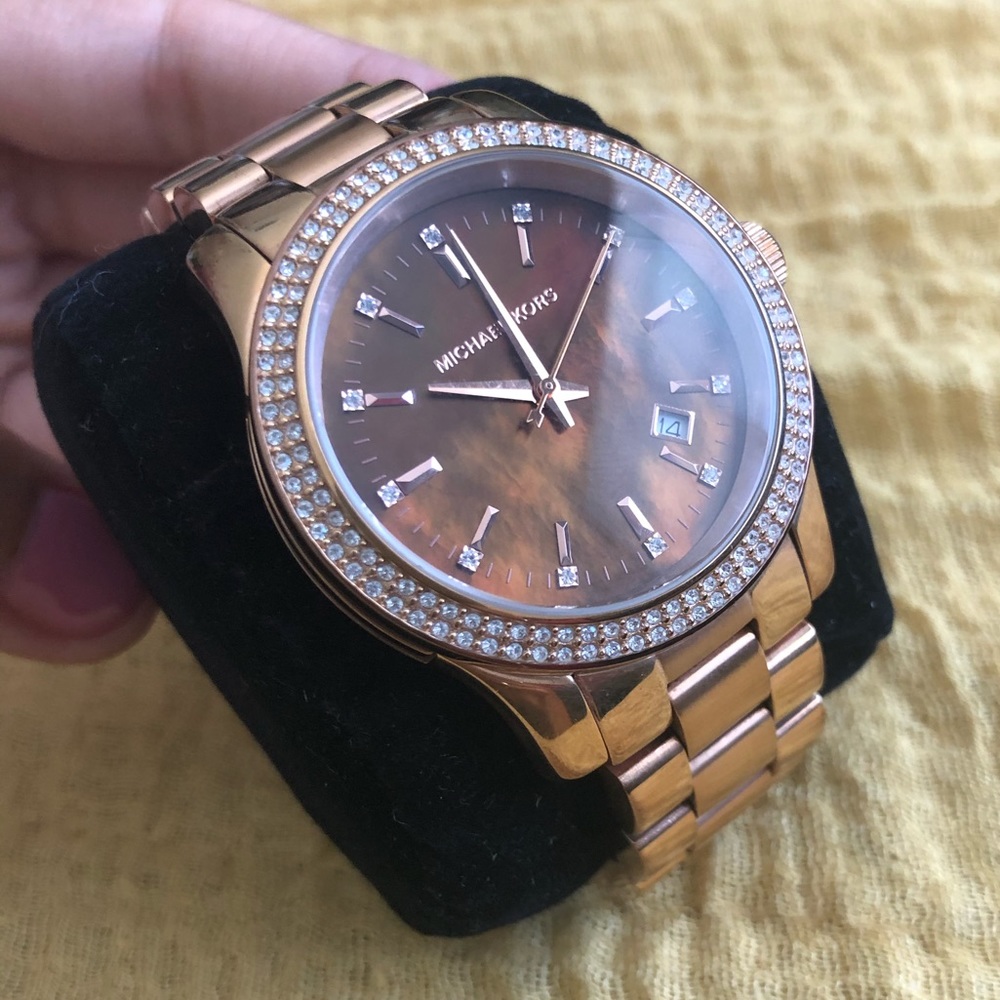 Michael Kors Rose Gold Mother of Pearl Layton 38mm